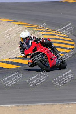 media/Oct-09-2022-SoCal Trackdays (Sun) [[95640aeeb6]]/Turns 9 and 10 (1050am)/